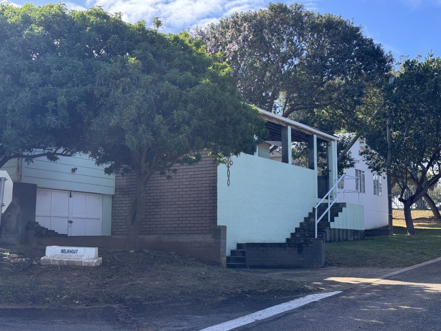 3 Bedroom Property for Sale in Hartenbos Central Western Cape